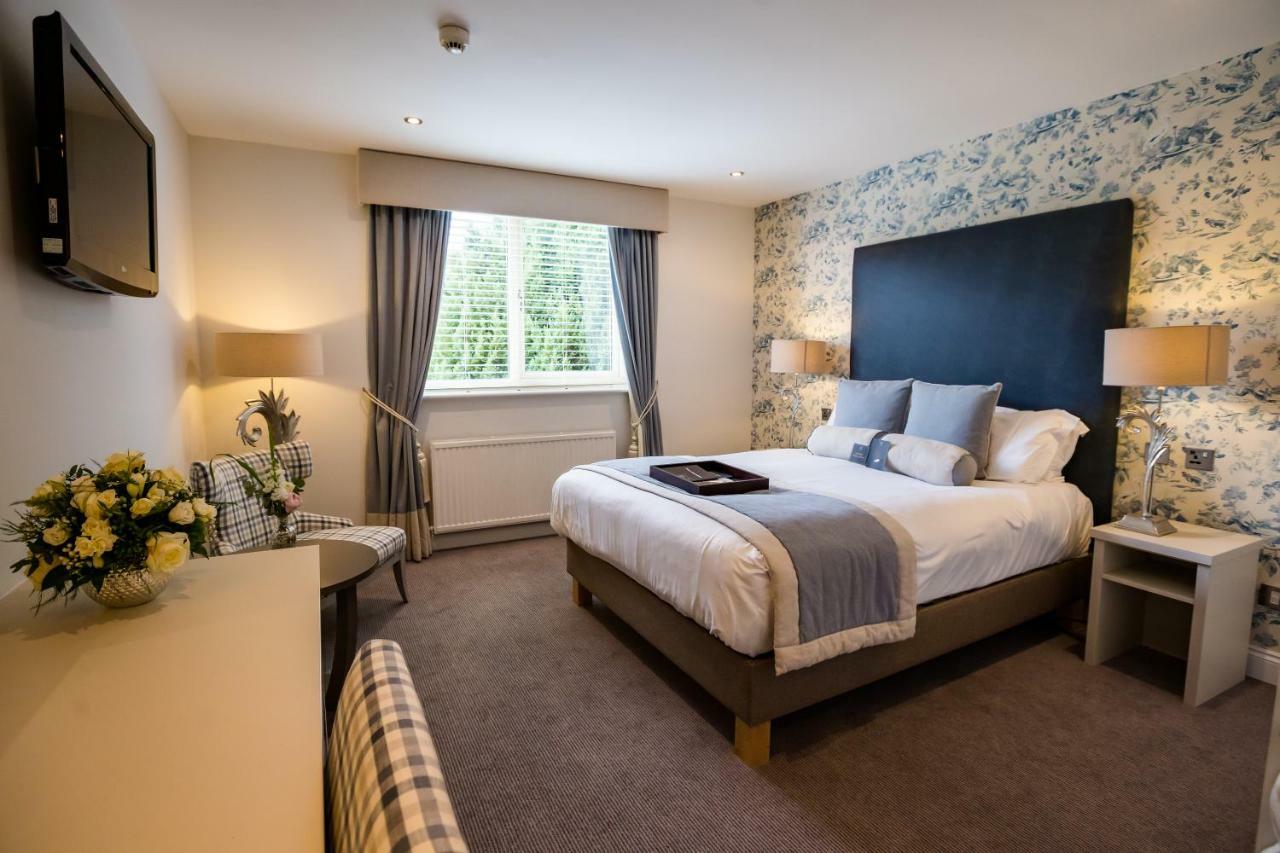 Worldhotels Distinctive Woughton House Hotel Милтон-Кейнс Экстерьер фото